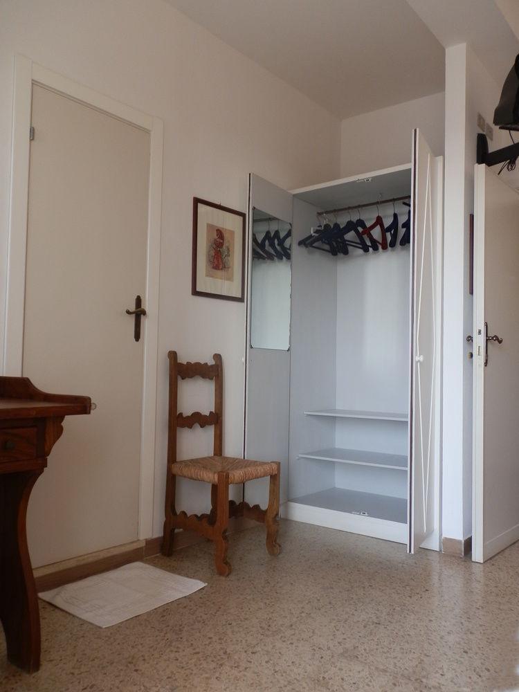 בלריה-איגאה מרינה Hotel Nautic B&B מראה חיצוני תמונה