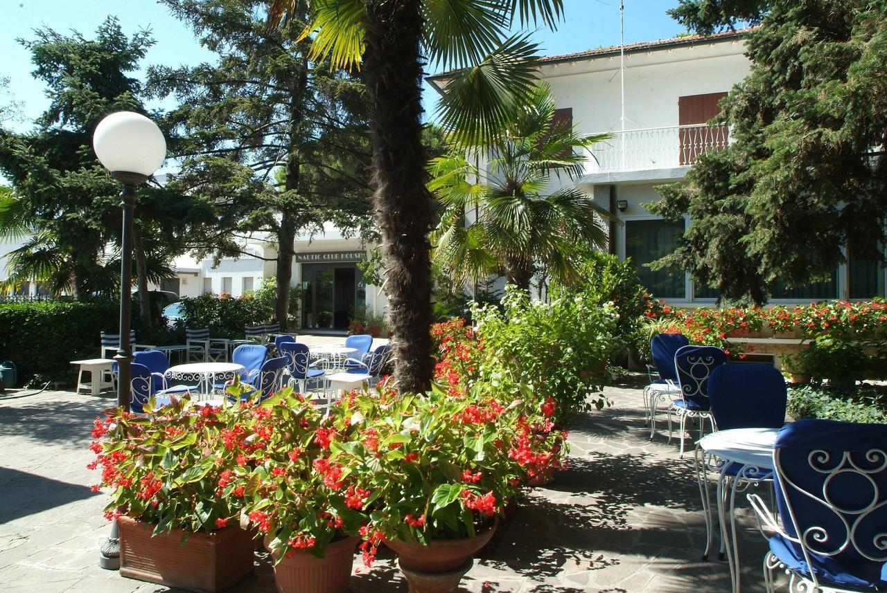 בלריה-איגאה מרינה Hotel Nautic B&B מראה חיצוני תמונה